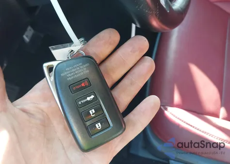 2016 Lexus Is 300 z USA, uszkodzony, nr VIN JTHCM1D24G5011467